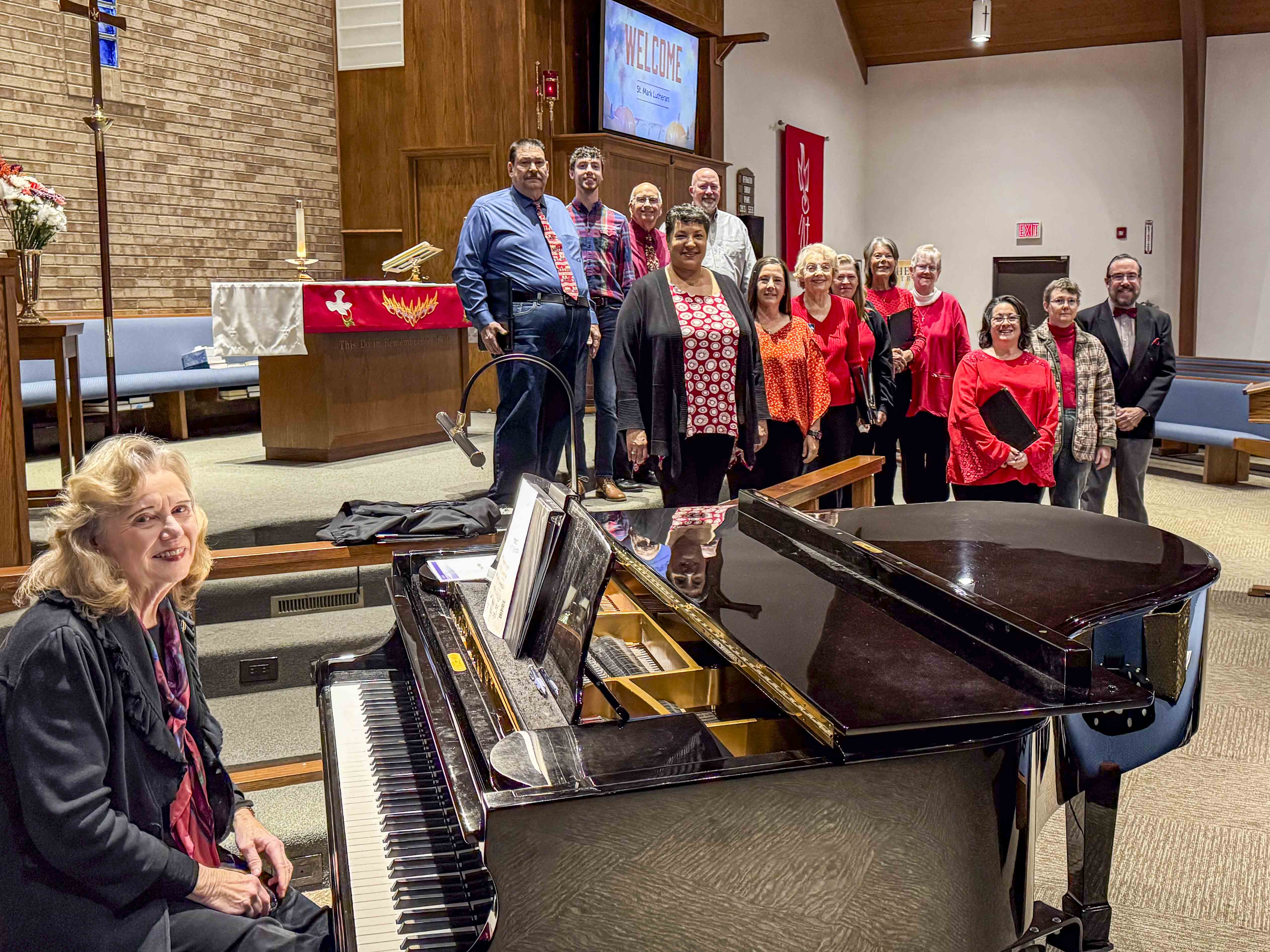 st-mark-lutheran-church-in-lindenhurst-il