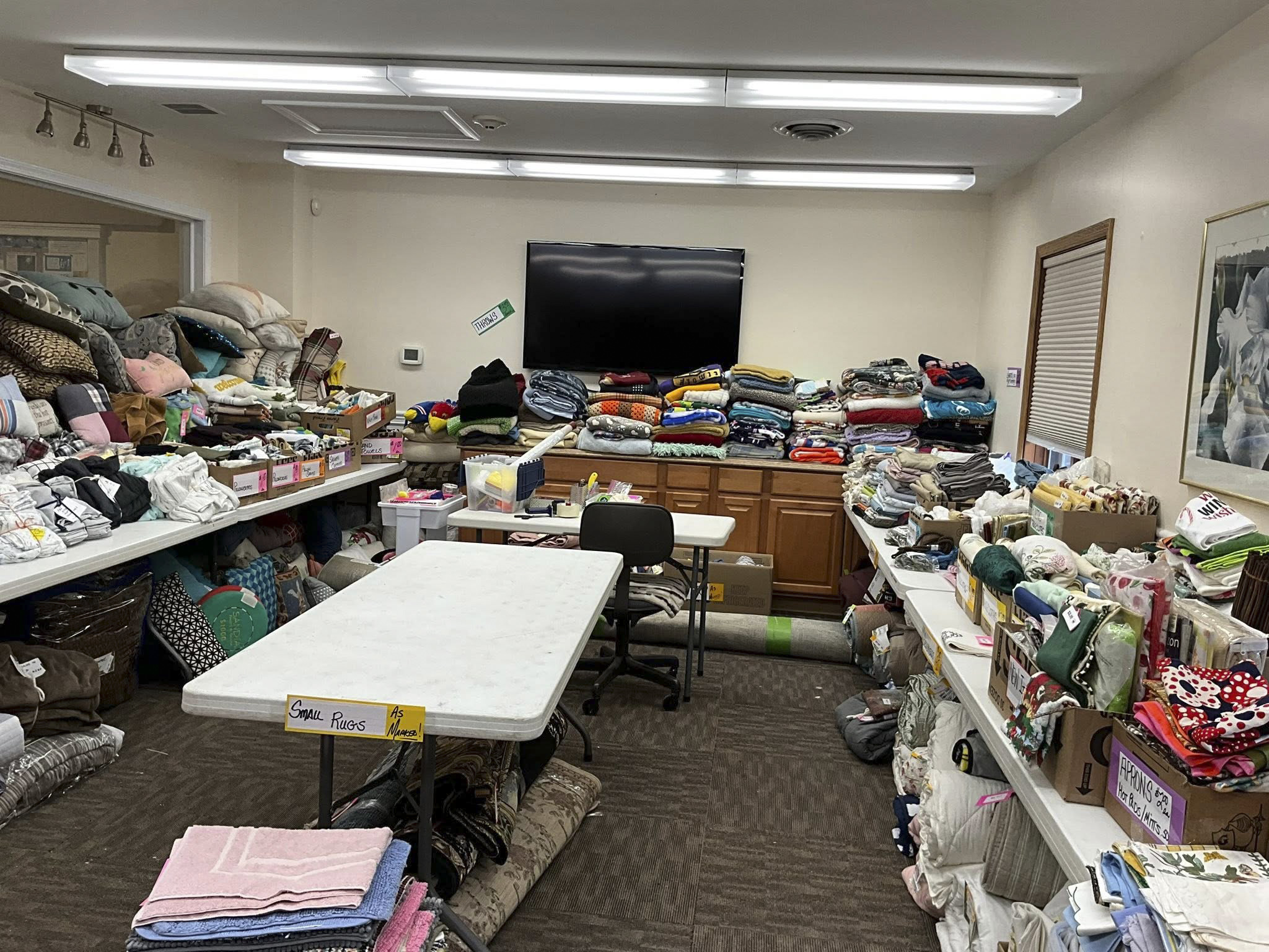 2025 Rummage -18.jpg